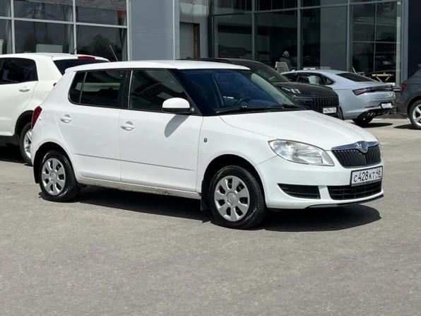 Skoda Fabia II Рестайлинг с пробегом 2012 года, цена 300 000 рублей, 191885 км, хэтчбек, Автокод Объявления