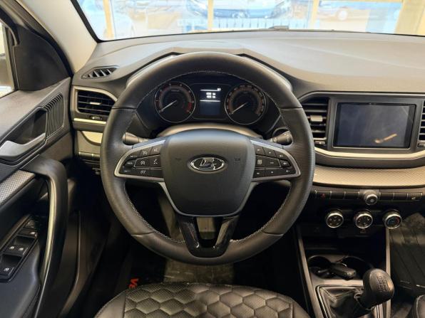 Lada (ВАЗ) Vesta I Рестайлинг (NG) с пробегом 2023 года, цена 1 280 000 рублей, 18000 км, седан, Автокод Объявления