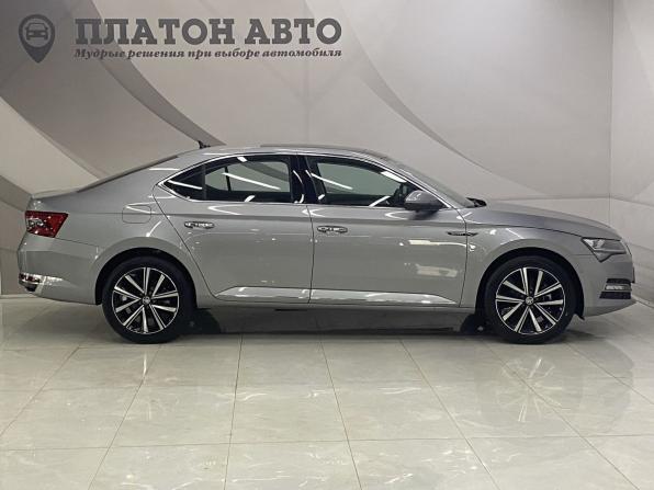 Новый Skoda Superb III Рестайлинг 2025 года, цена 3 149 000 рублей, лифтбек, Автокод Объявления