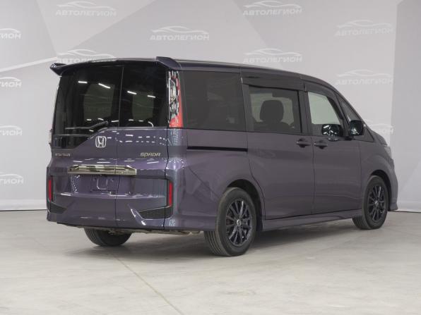 Honda Stepwgn V Рестайлинг с пробегом 2020 года, цена 2 535 000 рублей, 47000 км, минивэн, Автокод Объявления