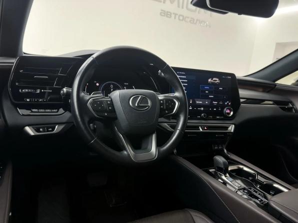 Lexus RX V с пробегом 2023 года, цена 10 100 000 рублей, 46164 км, внедорожник, Автокод Объявления