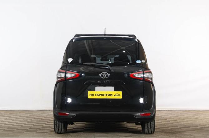 Toyota Sienta II с пробегом 2016 года, цена 1 529 000 рублей, 203600 км, компактвэн, Автокод Объявления