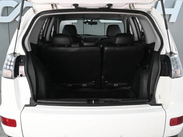 Mitsubishi Outlander II Рестайлинг с пробегом 2012 года, цена 1 089 000 рублей, 292551 км, внедорожник, Автокод Объявления