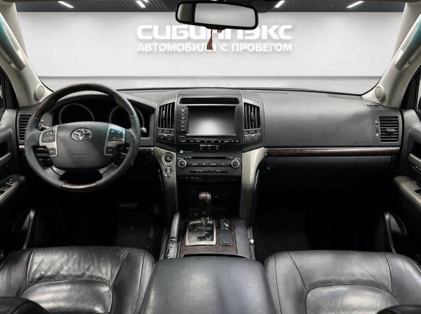 Toyota Land Cruiser 200 Series с пробегом 2011 года, цена 3 700 000 рублей, 232678 км, внедорожник, Автокод Объявления