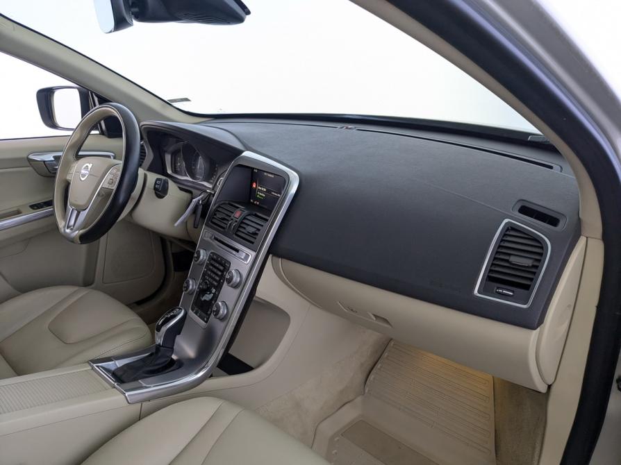 Volvo XC60 I Рестайлинг Москва  - изображение 21