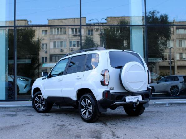 Lada (ВАЗ) Niva Travel I с пробегом 2024 года, цена 1 177 000 рублей, 34624 км, внедорожник, Автокод Объявления