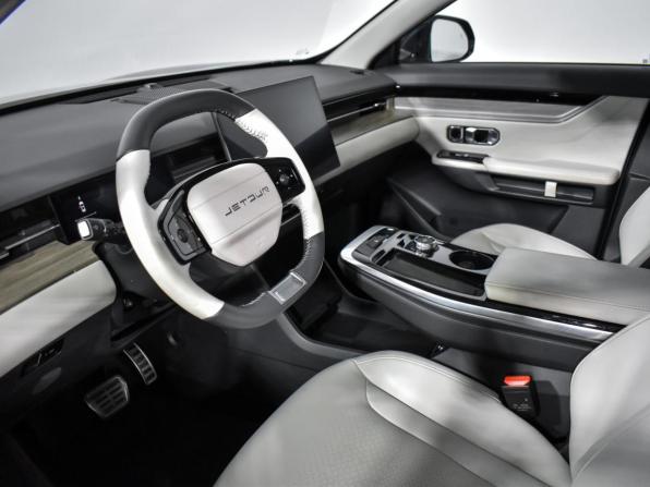 JETOUR DASHING I с пробегом 2024 года, цена 2 500 000 рублей, 23277 км, внедорожник, Автокод Объявления