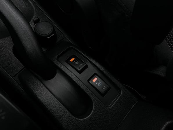 Nissan Tiida I Рестайлинг с пробегом 2012 года, цена 950 000 рублей, 141203 км, хэтчбек, Автокод Объявления