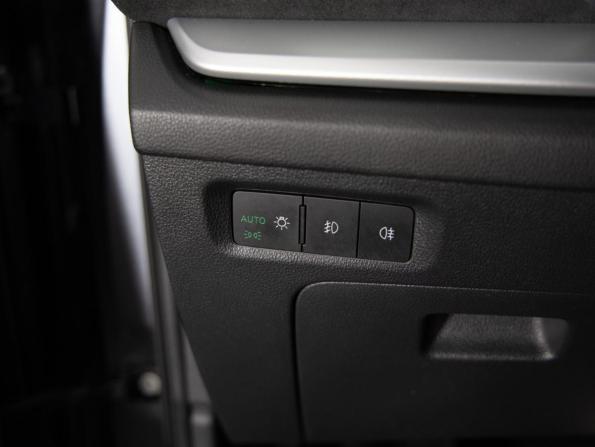 Skoda Octavia IV (A8) с пробегом 2022 года, цена 2 799 000 рублей, 102820 км, лифтбек, Автокод Объявления