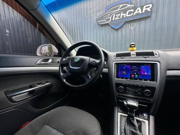 Skoda Octavia II (A5) Рестайлинг с пробегом 2011 года, цена 699 000 рублей, 216500 км, лифтбек, Автокод Объявления