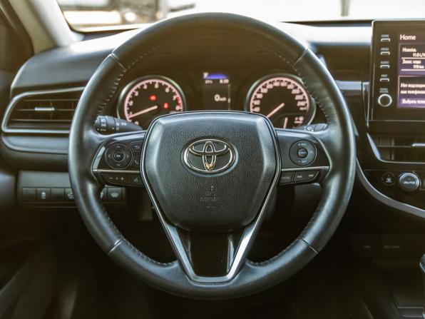 Toyota Camry VIII (XV70) Рестайлинг с пробегом 2021 года, цена 2 998 000 рублей, 120860 км, седан, Автокод Объявления