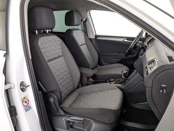 Volkswagen Tiguan II Рестайлинг с пробегом 2021 года, цена 3 090 000 рублей, 115730 км, внедорожник, Автокод Объявления