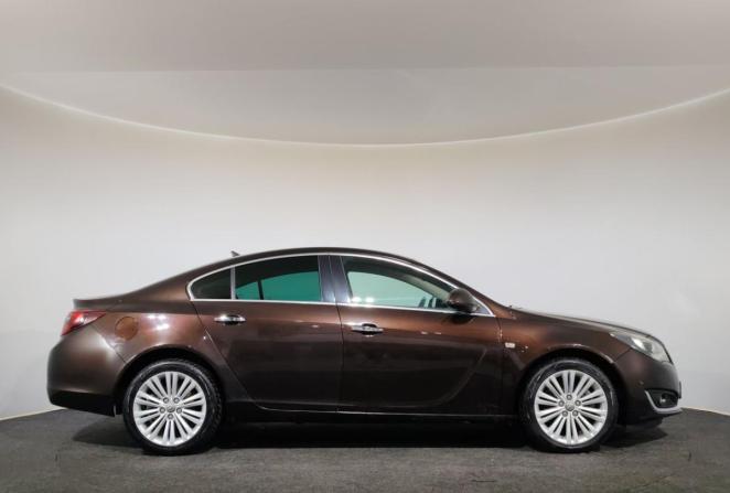 Opel Insignia I Рестайлинг с пробегом 2015 года, цена 1 160 000 рублей, 207236 км, седан, Автокод Объявления