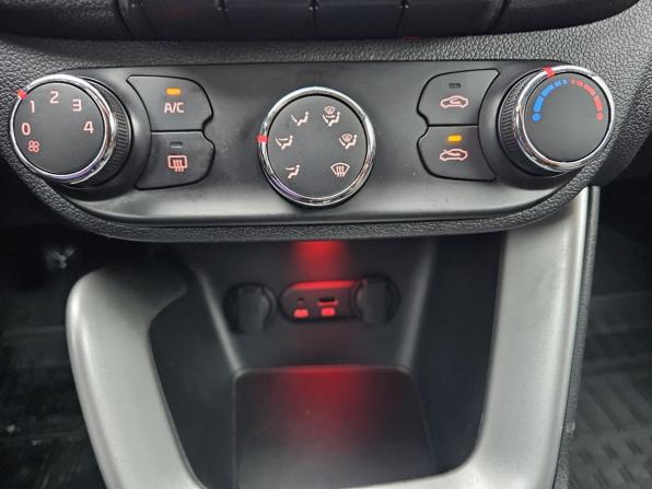 Kia Ceed II с пробегом 2015 года, цена 1 025 000 рублей, 160724 км, универсал, Автокод Объявления