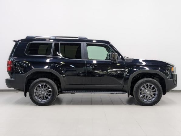 Toyota Land Cruiser Prado 250 Series с пробегом 2024 года, цена 7 850 000 рублей, 15721 км, внедорожник, Автокод Объявления