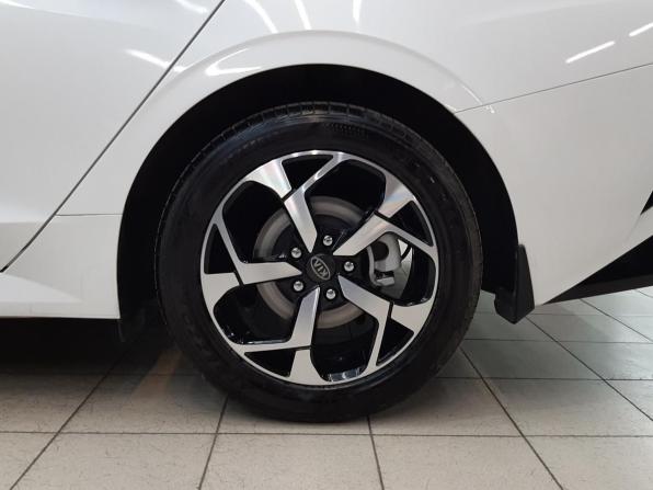 Kia K5 III с пробегом 2020 года, цена 2 680 000 рублей, 45562 км, седан, Автокод Объявления