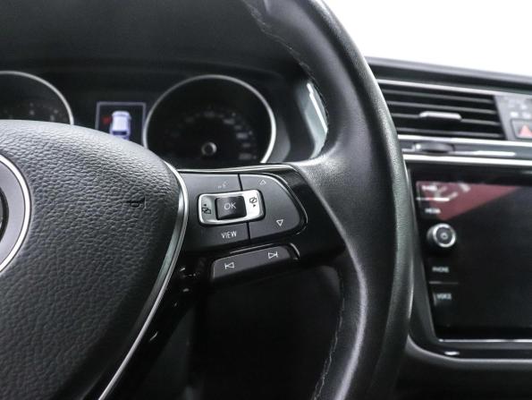 Volkswagen Tiguan II с пробегом 2020 года, цена 3 000 000 рублей, 25197 км, внедорожник, Автокод Объявления