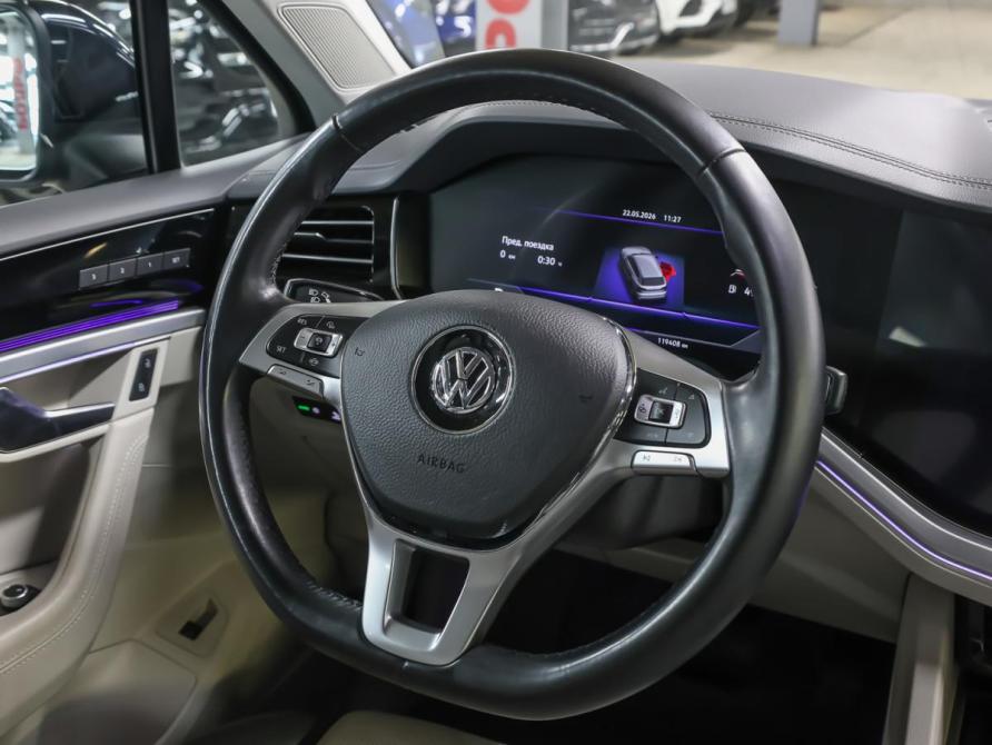 Volkswagen Touareg III Москва  - изображение 15