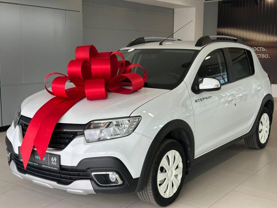 Renault Sandero II Рестайлинг Тверь  - изображение 1