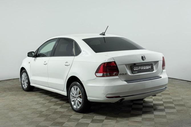 Volkswagen Polo V Рестайлинг с пробегом 2020 года, цена 799 900 рублей, 225911 км, седан, Автокод Объявления
