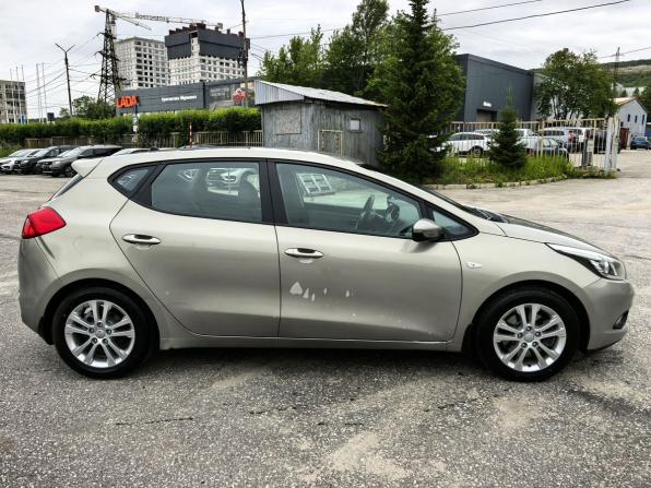 Kia Ceed II с пробегом 2014 года, цена 1 050 000 рублей, 173000 км, хэтчбек, Автокод Объявления