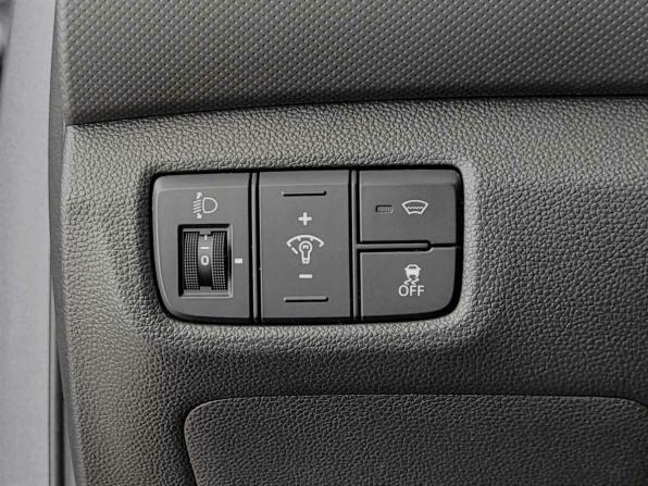 Hyundai Creta I с пробегом 2019 года, цена 1 635 000 рублей, 143502 км, внедорожник, Автокод Объявления