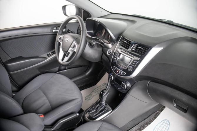 Hyundai Solaris I Рестайлинг с пробегом 2016 года, цена 1 249 000 рублей, 173625 км, седан, Автокод Объявления