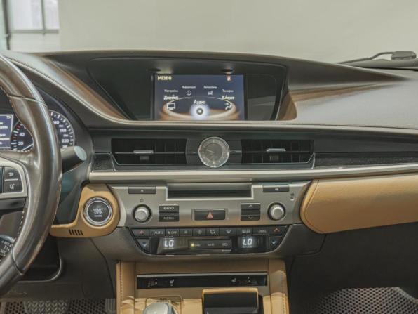 Lexus ES VI Рестайлинг с пробегом 2018 года, цена 2 379 000 рублей, 173556 км, седан, Автокод Объявления
