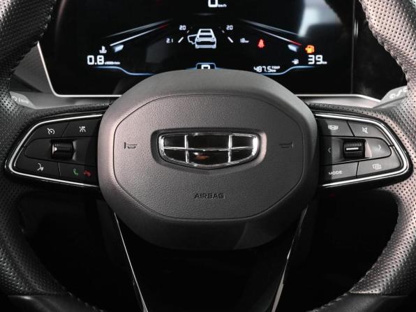 Geely Coolray I Рестайлинг с пробегом 2024 года, цена 2 299 000 рублей, 22231 км, внедорожник, Автокод Объявления