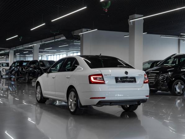 Skoda Octavia III (A7) Рестайлинг с пробегом 2017 года, цена 2 160 000 рублей, 72449 км, лифтбек, Автокод Объявления