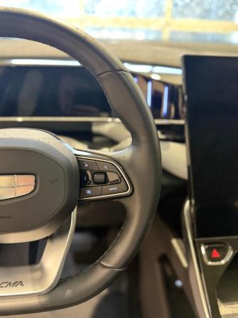Geely Atlas II с пробегом 2024 года, цена 3 449 000 рублей, 10604 км, внедорожник, Автокод Объявления