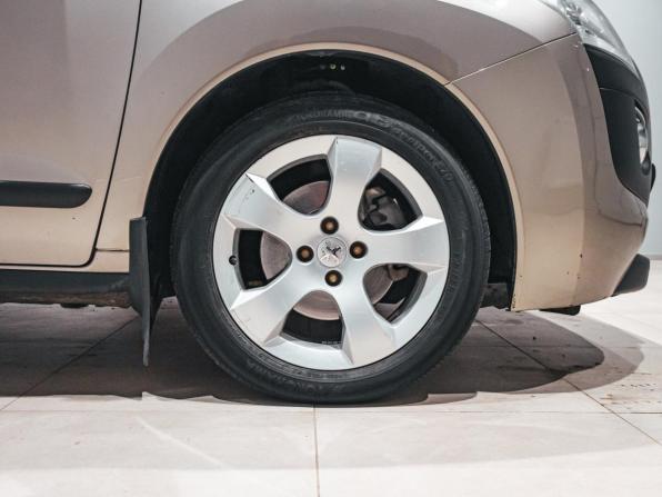 Peugeot 3008 I с пробегом 2012 года, цена 745 000 рублей, 141560 км, внедорожник, Автокод Объявления