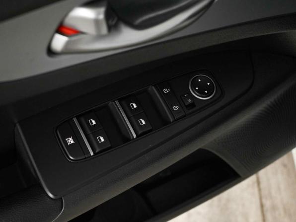 Kia Cerato IV Рестайлинг с пробегом 2022 года, цена 2 550 000 рублей, 39036 км, седан, Автокод Объявления