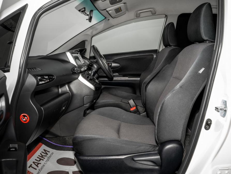 Toyota Wish II Рестайлинг Иркутск  - изображение 6