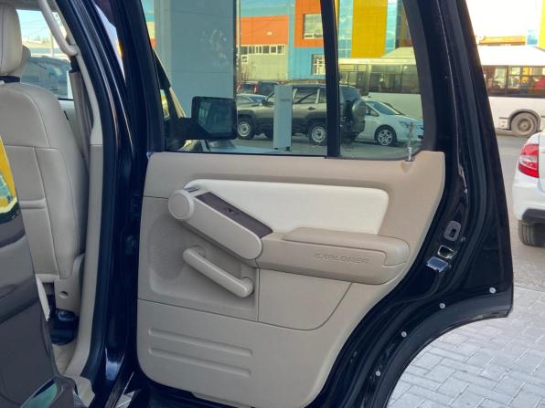 Ford Explorer IV с пробегом 2008 года, цена 1 450 000 рублей, 205054 км, внедорожник, Автокод Объявления