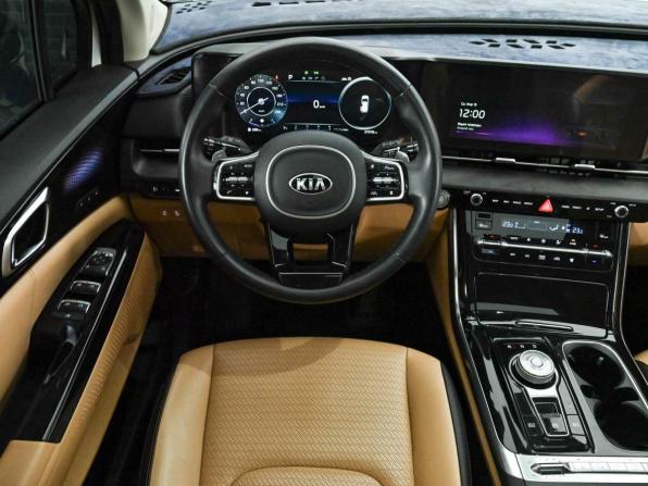 Kia Carnival IV с пробегом 2021 года, цена 4 850 000 рублей, 27077 км, минивэн, Автокод Объявления