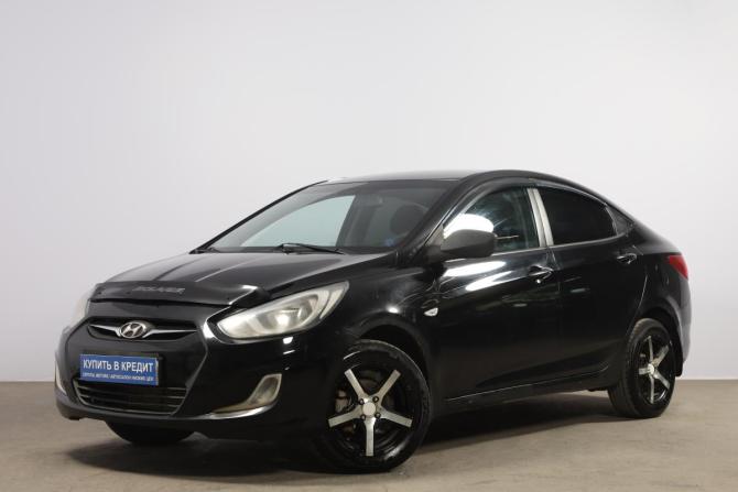 Hyundai Solaris I с пробегом 2012 года, цена 599 000 рублей, 235000 км, седан, Автокод Объявления
