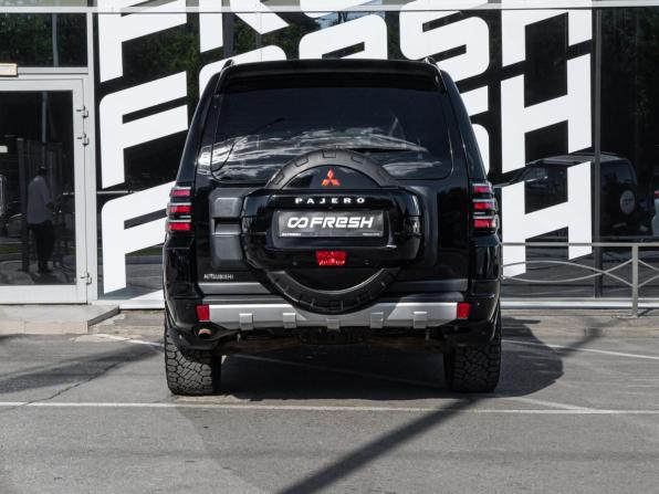 Mitsubishi Pajero IV Рестайлинг 1 с пробегом 2012 года, цена 2 250 000 рублей, 183095 км, внедорожник, Автокод Объявления