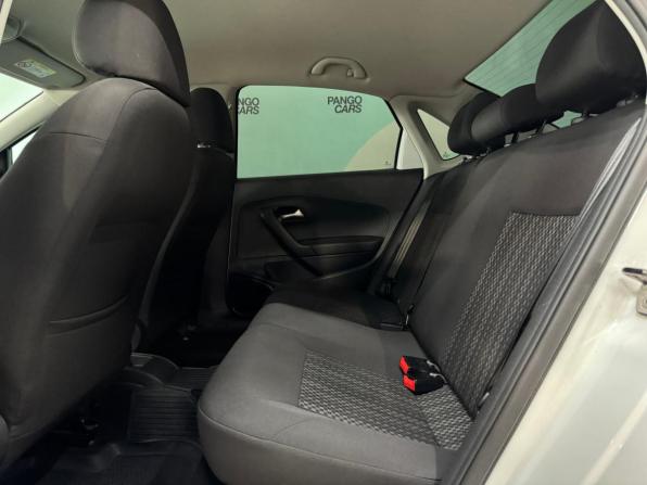 Volkswagen Polo V Рестайлинг с пробегом 2018 года, цена 1 120 000 рублей, 142044 км, седан, Автокод Объявления