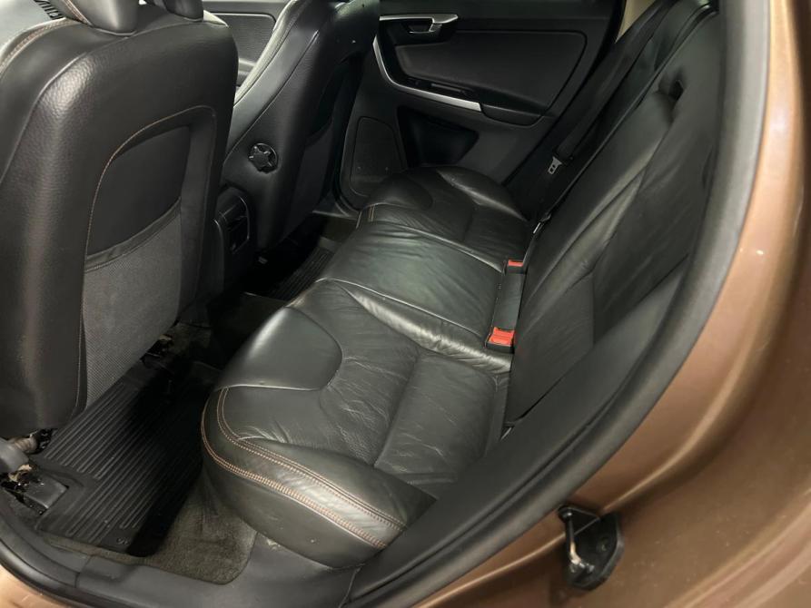 Volvo XC60 I Санкт-Петербург  - изображение 19