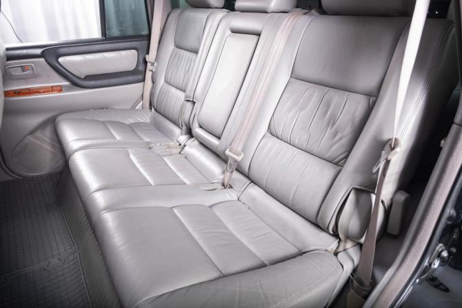 Toyota Land Cruiser 100 Series Рестайлинг 1 с пробегом 2003 года, цена 2 099 000 рублей, 340000 км, внедорожник, Автокод Объявления