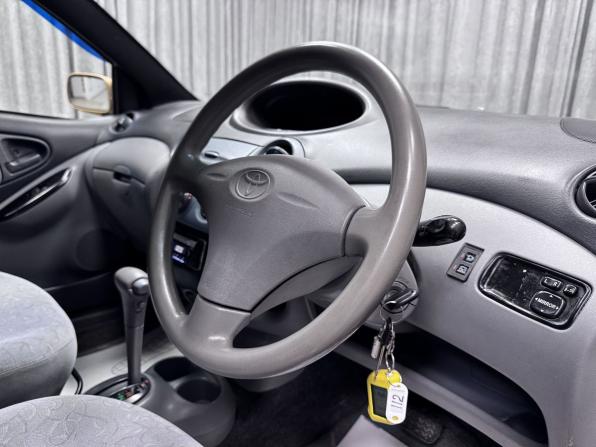 Toyota Vitz I (P10) с пробегом 1999 года, цена 340 000 рублей, 170909 км, хэтчбек, Автокод Объявления