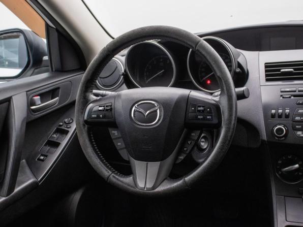 Mazda 3 II (BL) Рестайлинг с пробегом 2012 года, цена 590 000 рублей, 210569 км, седан, Автокод Объявления