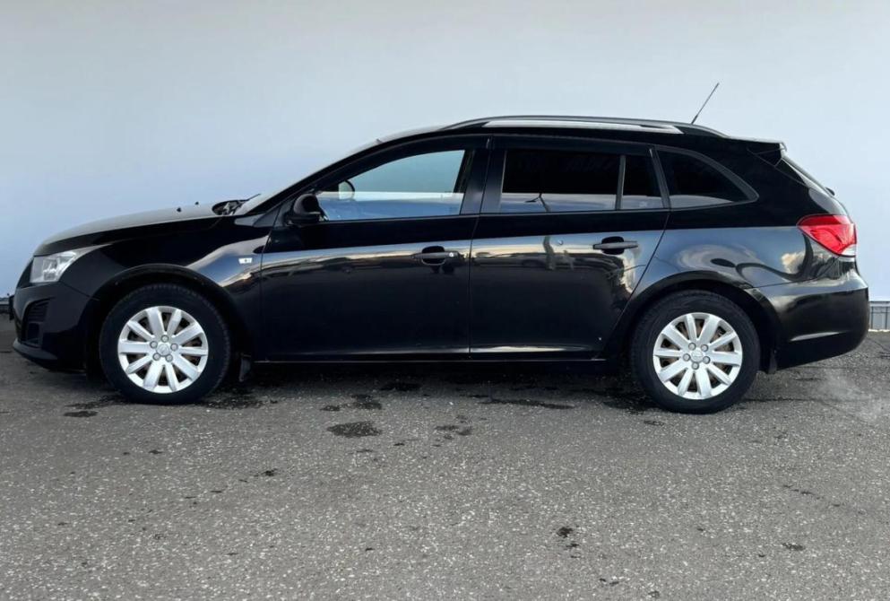 Chevrolet Cruze I Рестайлинг Киров  - изображение 9
