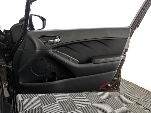 Kia Cerato III Рестайлинг (Classic) с пробегом 2019 года, цена 1 775 000 рублей, 60508 км, седан, Автокод Объявления