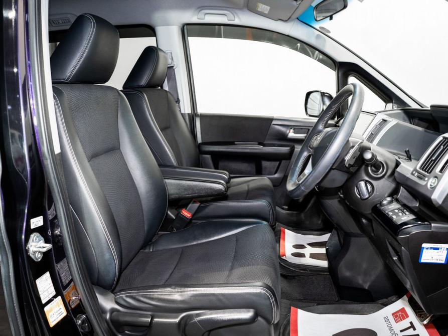 Honda Stepwgn IV Рестайлинг Чита  - изображение 6