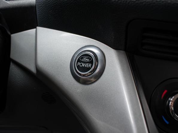 Ford C-MAX II с пробегом 2010 года, цена 867 000 рублей, 277597 км, компактвэн, Автокод Объявления