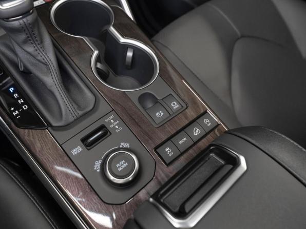 Toyota Highlander IV (XU70) с пробегом 2026 года, цена 5 400 000 рублей, 10 км, внедорожник, Автокод Объявления
