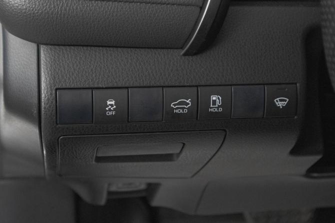 Toyota Camry VIII (XV70) Рестайлинг с пробегом 2021 года, цена 2 899 000 рублей, 43000 км, седан, Автокод Объявления