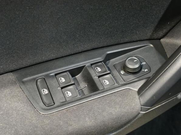 Volkswagen Tiguan II с пробегом 2019 года, цена 2 509 000 рублей, 190367 км, внедорожник, Автокод Объявления